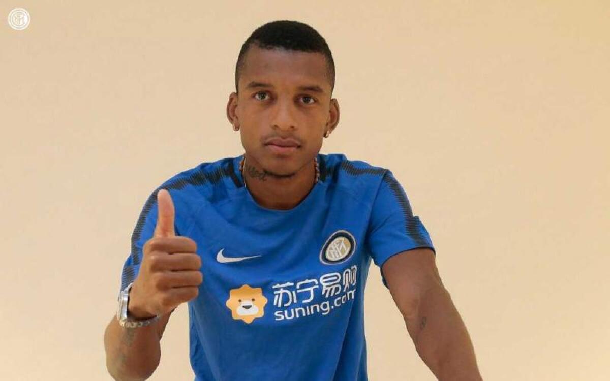 Tutto fatto, Dalbert alla Fiorentina in prestito secco, porterà velocità e gioco offensivo sulla fascia sinistra viola - 