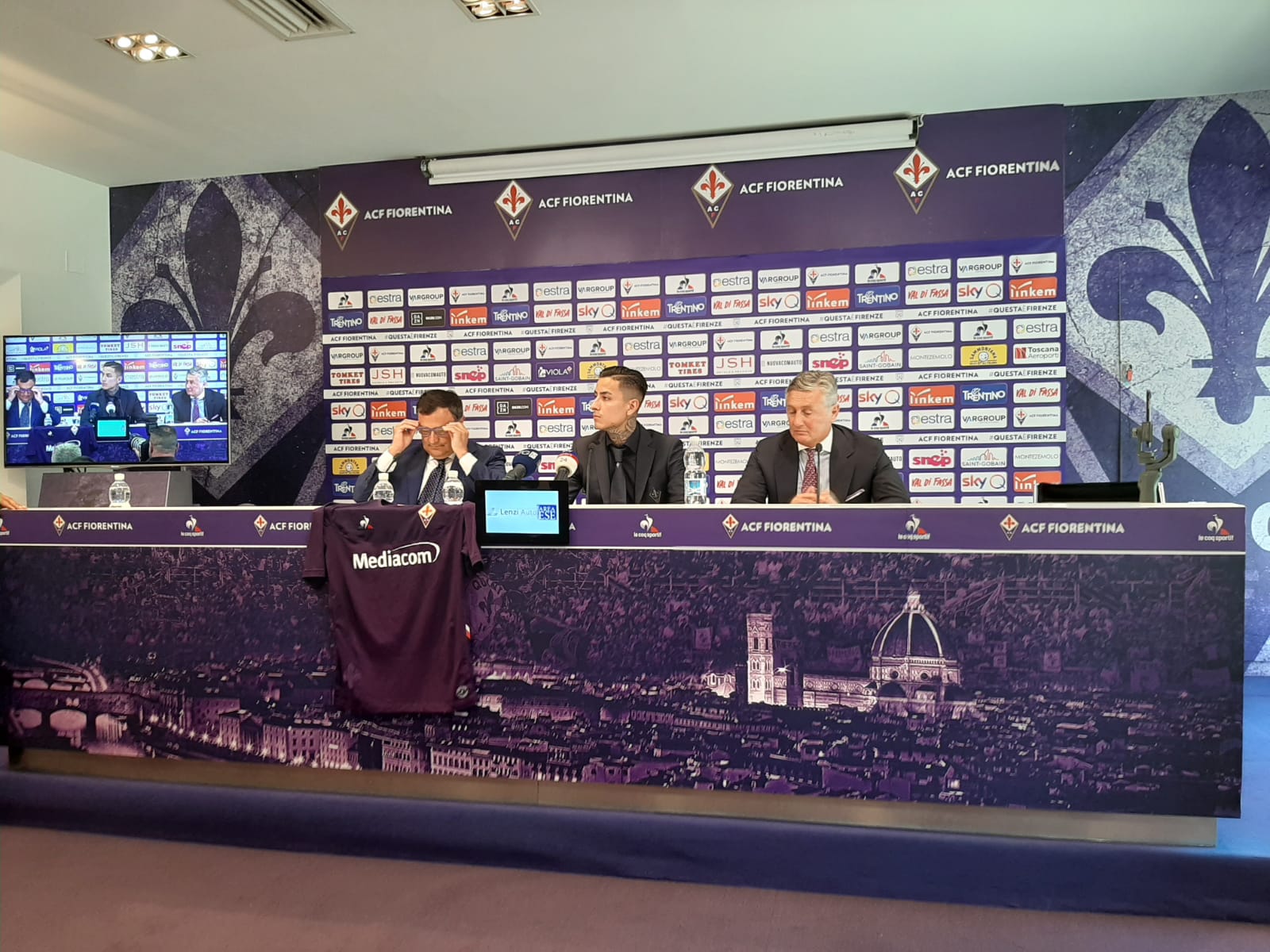 Pulgar: "Ho scelto il numero 7, della Fiorentina mi ha convinto il progetto. Pizarro e Badelj..."