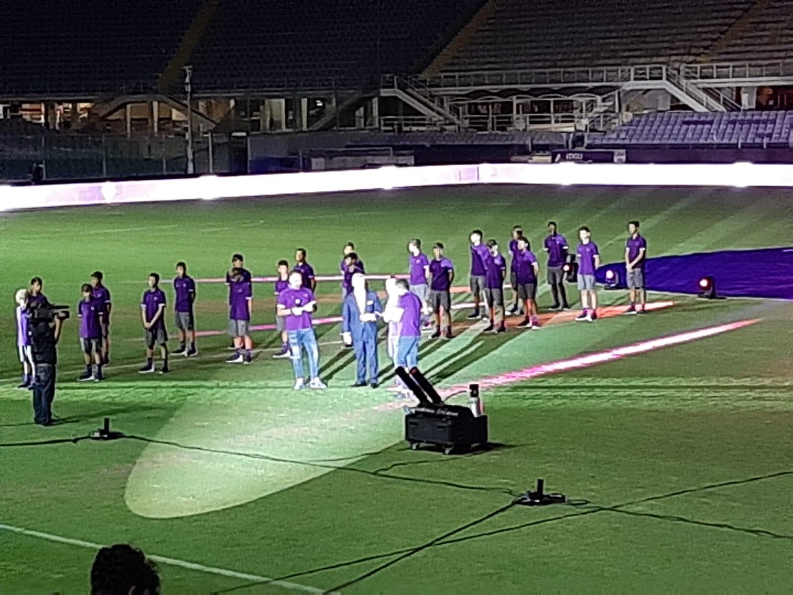 (FOTO): la presentazione di Ribery al Franchi. Circa 12.000 presenti
