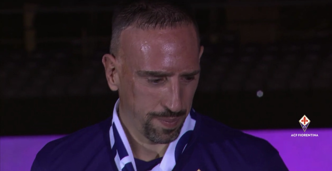 (FOTO): la presentazione di Ribery al Franchi. Circa 12.000 presenti