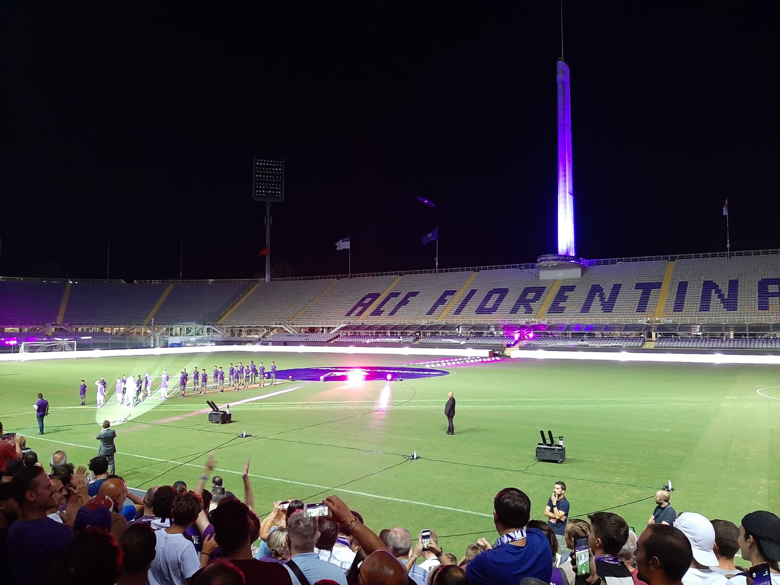 (FOTO): la presentazione di Ribery al Franchi. Circa 12.000 presenti