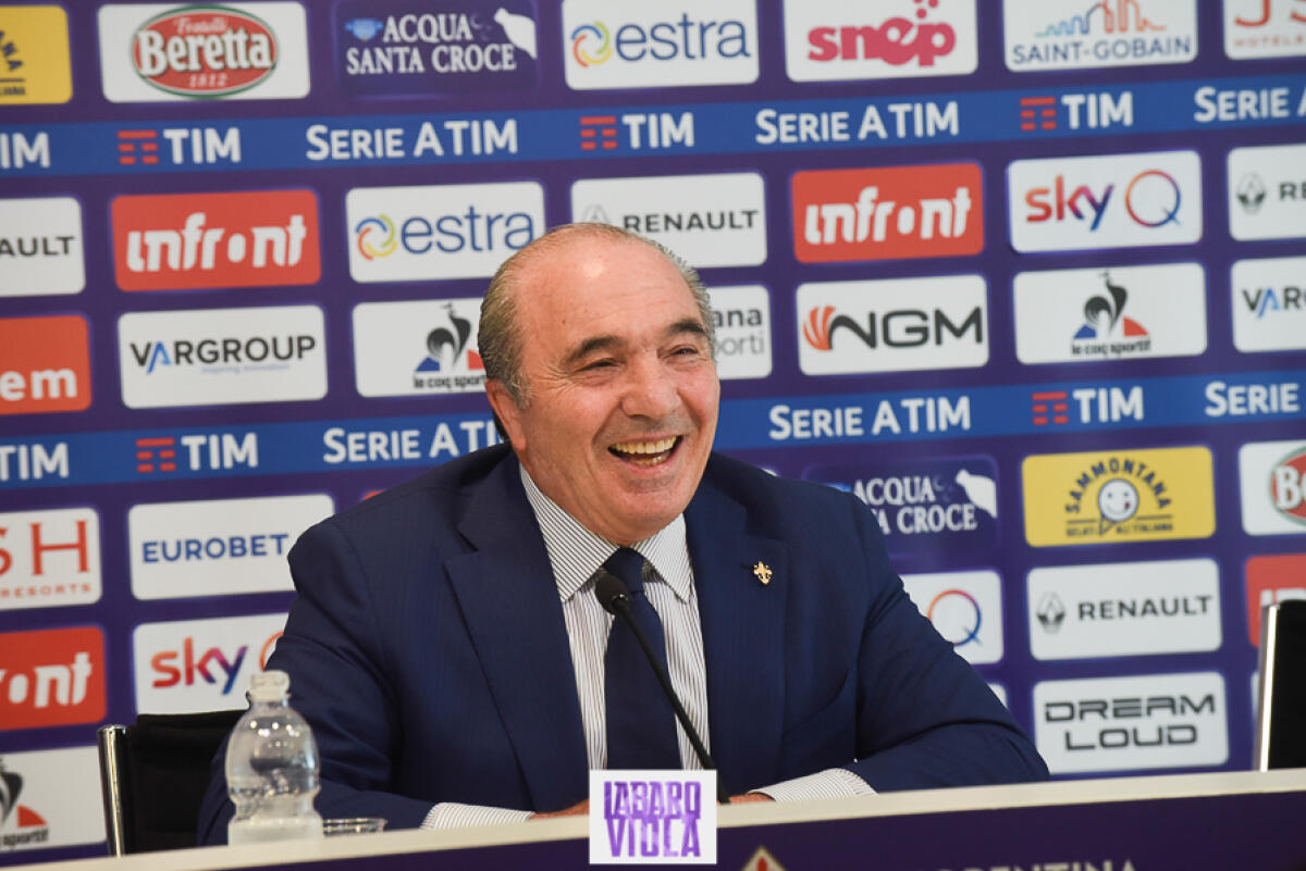 "Montella via fake news. La Fiorentina del futuro sarà costruita su Chiesa. Non so se mi fanno costruire lo stadio nuovo" - Firenze, stadio Franchi, 06/06/2019, presentazione Rocco B. Commisso, foto Fiorenzo Sernacchioli. Copyright Labaroviola.com