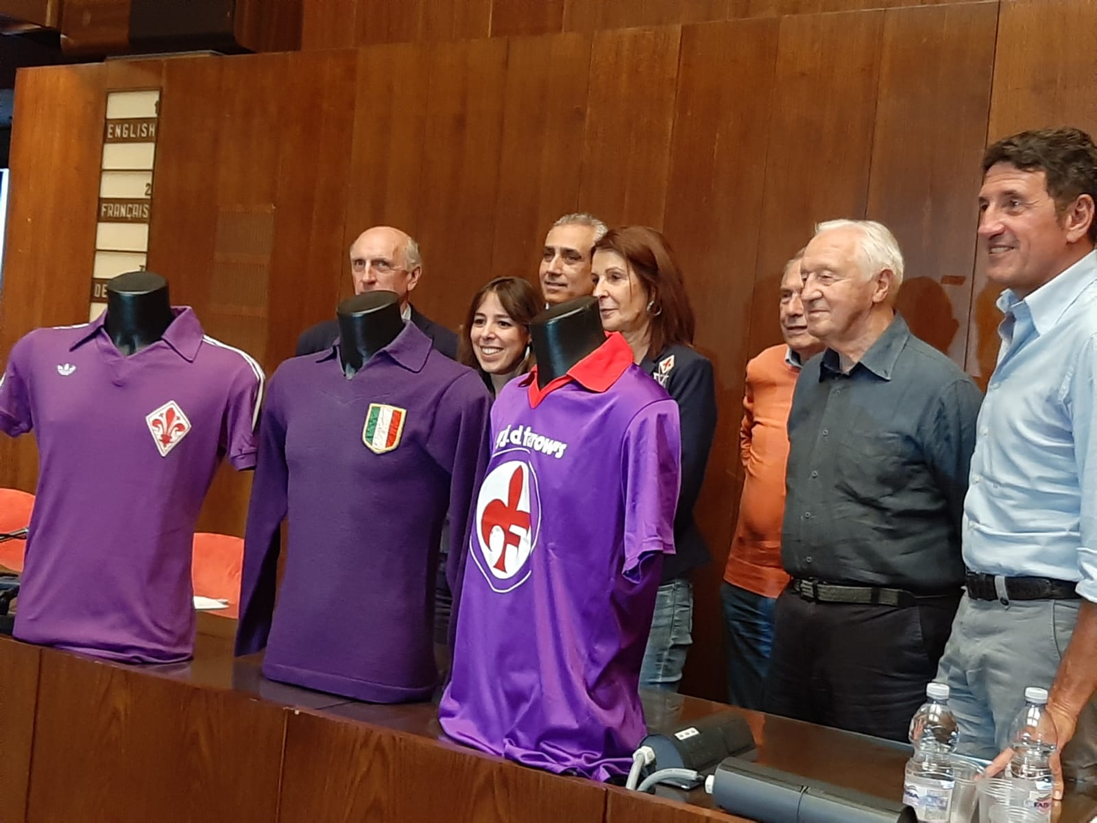 I 90 anni della maglia viola. Il Museo Fiorentina e "La Nazione" premiano la maglia più bella. Vince la stagione '56-'57, con lo scudetto sul cuore