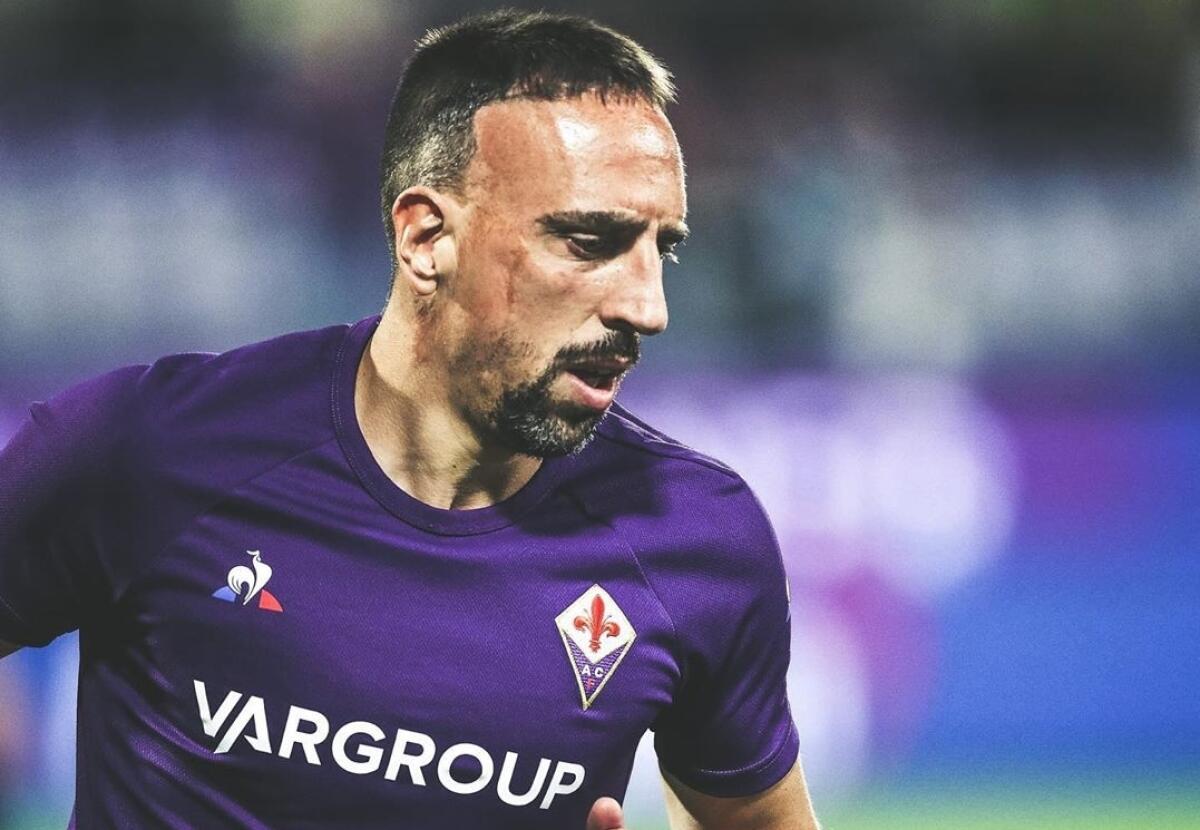 Gazzetta, ecco quanto rischia Franck Ribery per la spinta all'assistente dell'arbitro Passeri - 