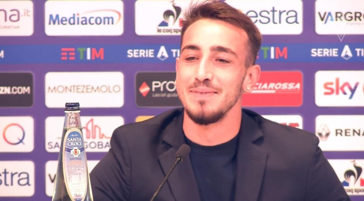 Castrovilli annuncia il rinnovo: "Voglio diventare una bandiera della Fiorentina e giocare nel nuovo stadio" - 