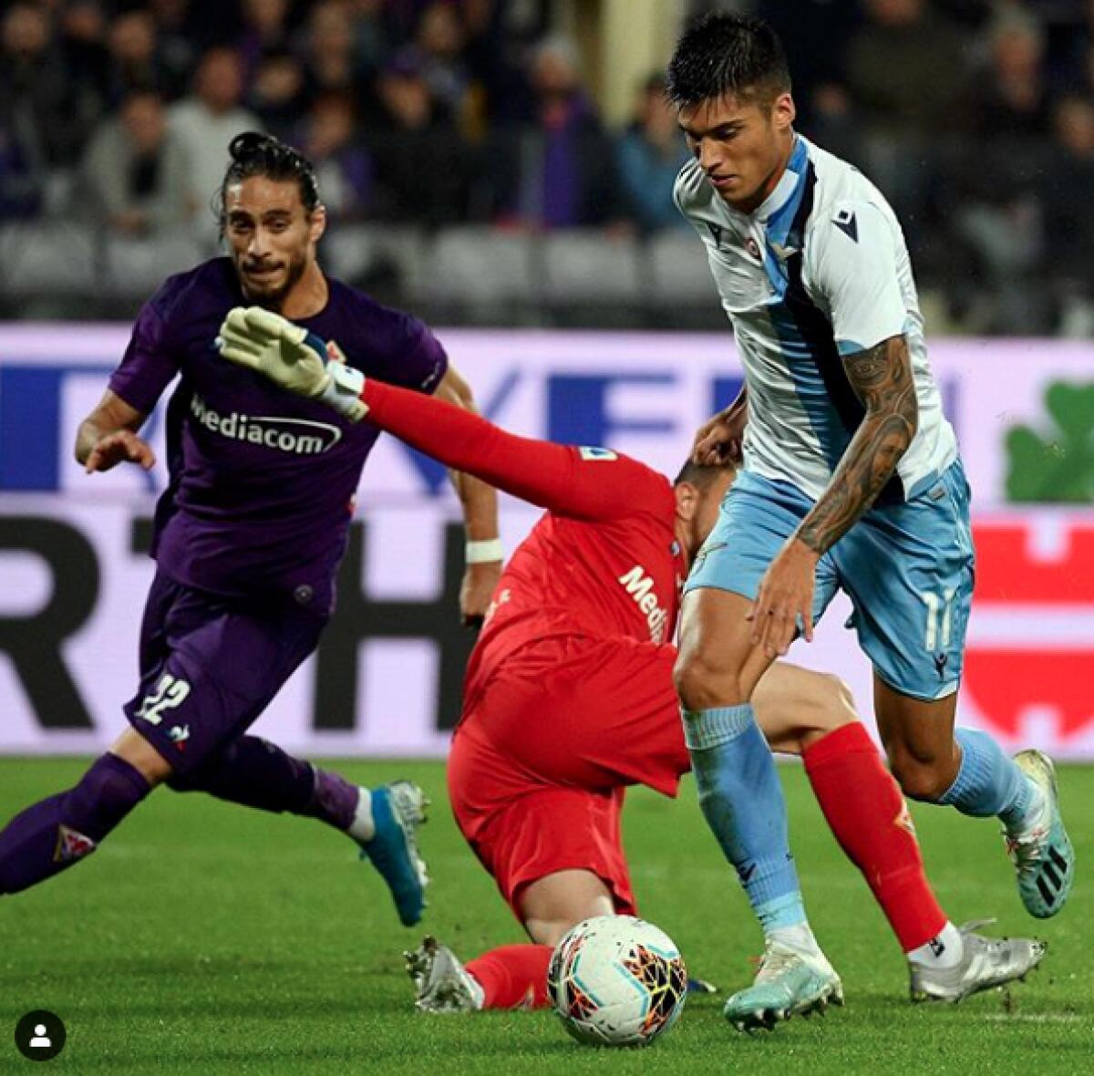 Sconfitta beffa nel finale: la Lazio passa a Firenze (1-2). Da un fallo su Sottil il gol del successo biancoceleste - 