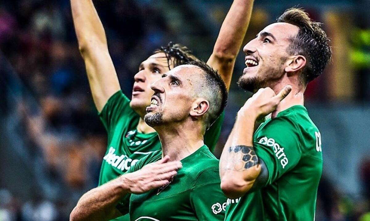 Ribery: "Spero di essere ancora qui quando sarà pronto il nuovo c.s. Vorrei vincere qualcosa in maglia viola" - 