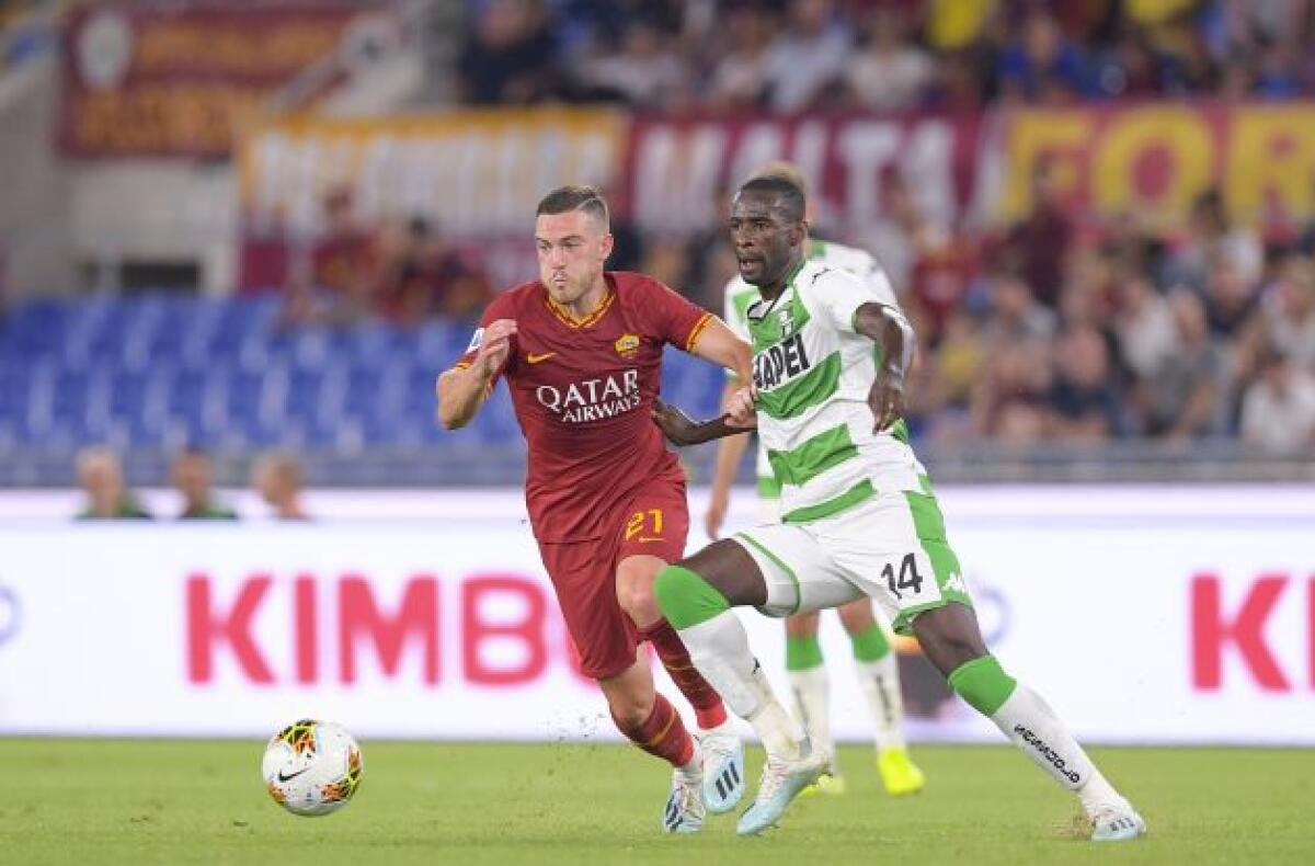 Veretout: "Buona gara ma dobbiamo essere più rapidi ed efficaci negli ultimi trenta metri" - 