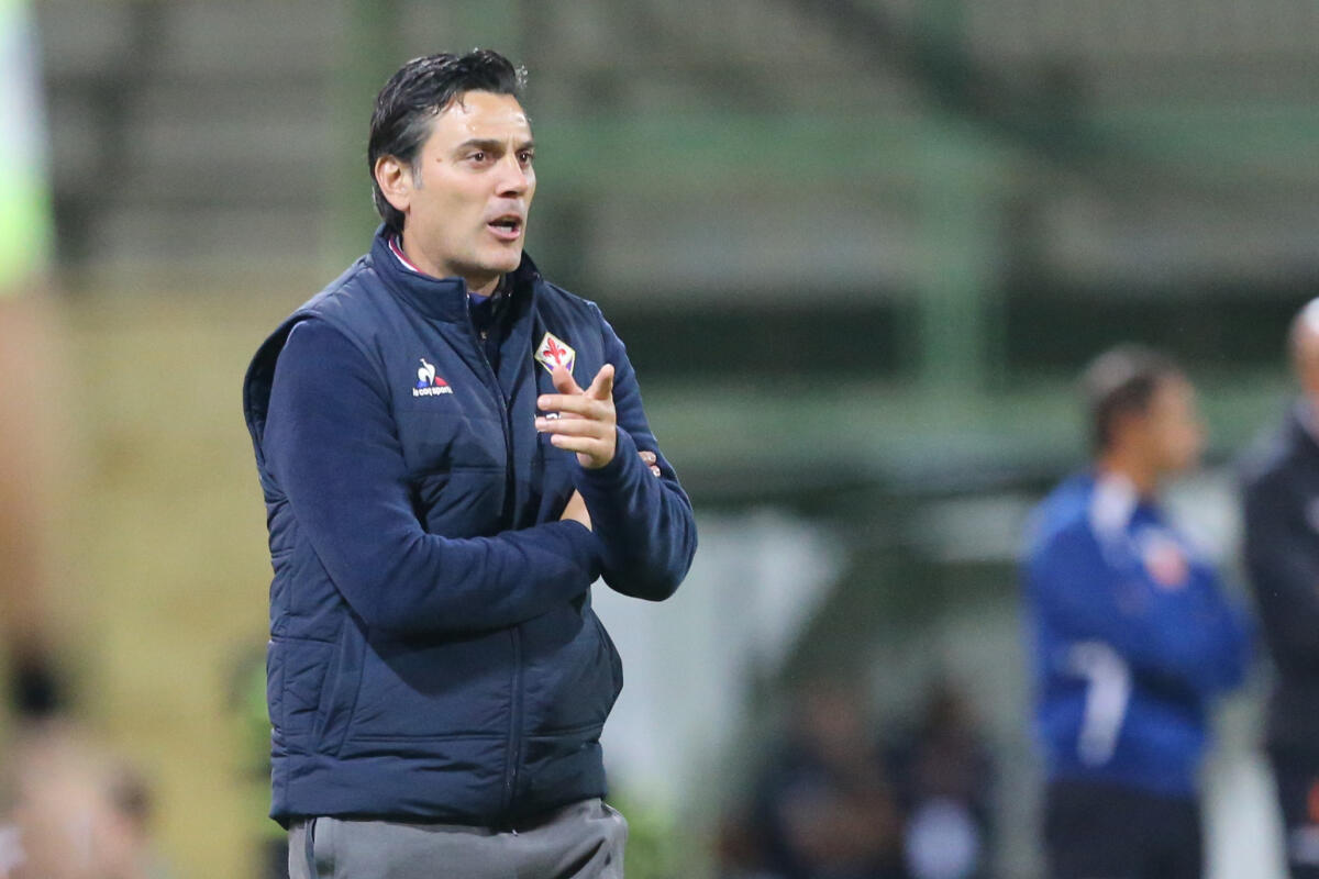 Montella: "Perchè l'arbitro non ha visto il fallo su Sottil al Var? Ribery era stanco" - 