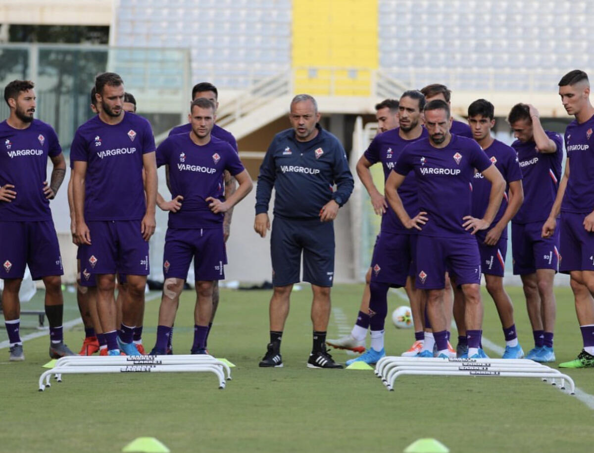 Montella prepara il match delle 12.30 contro l'Udinese. Cambiano gli orari degli allenamenti - 