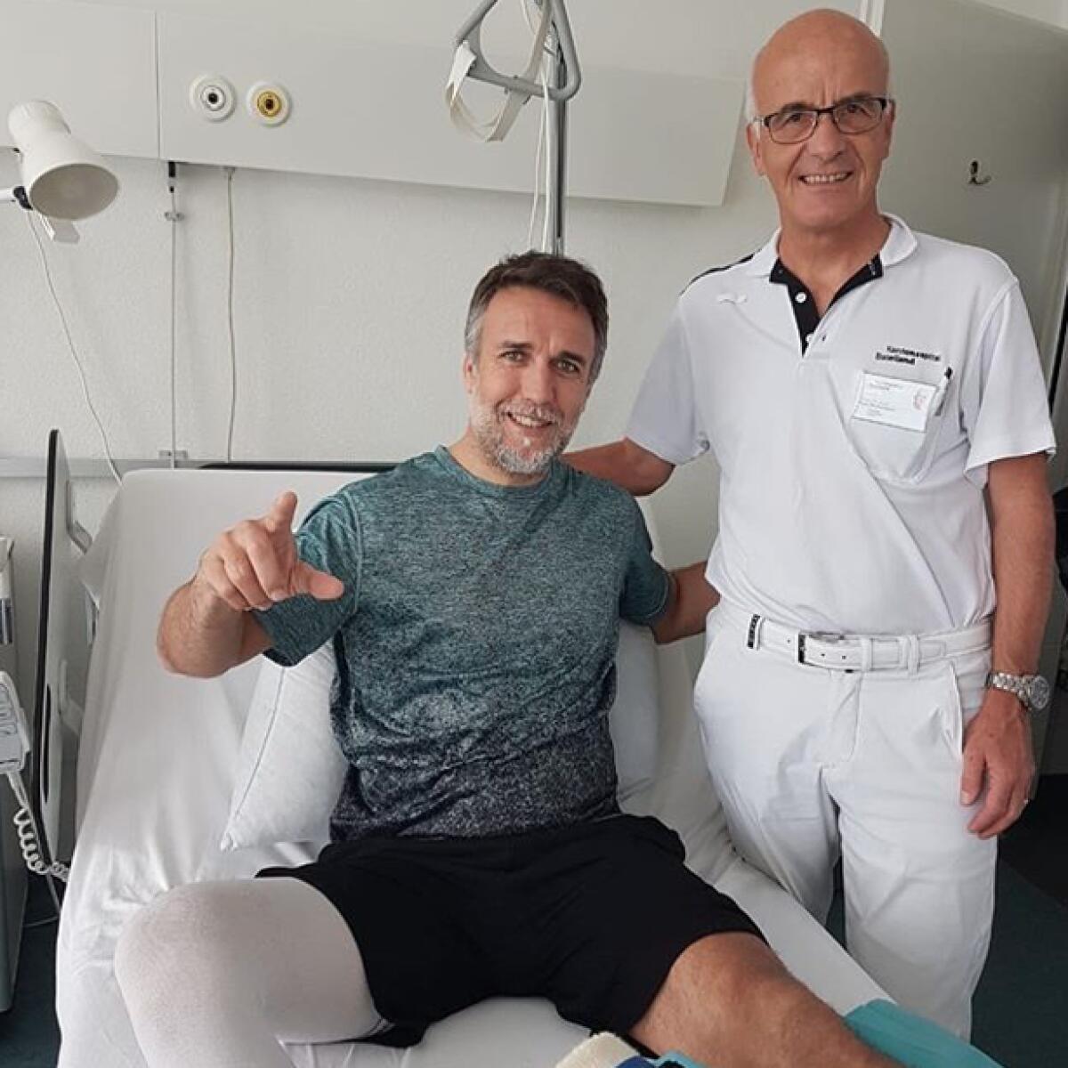 Batistuta di nuovo operato: "Ora ho la speranza di poter tornare a camminare normalmente..." - 