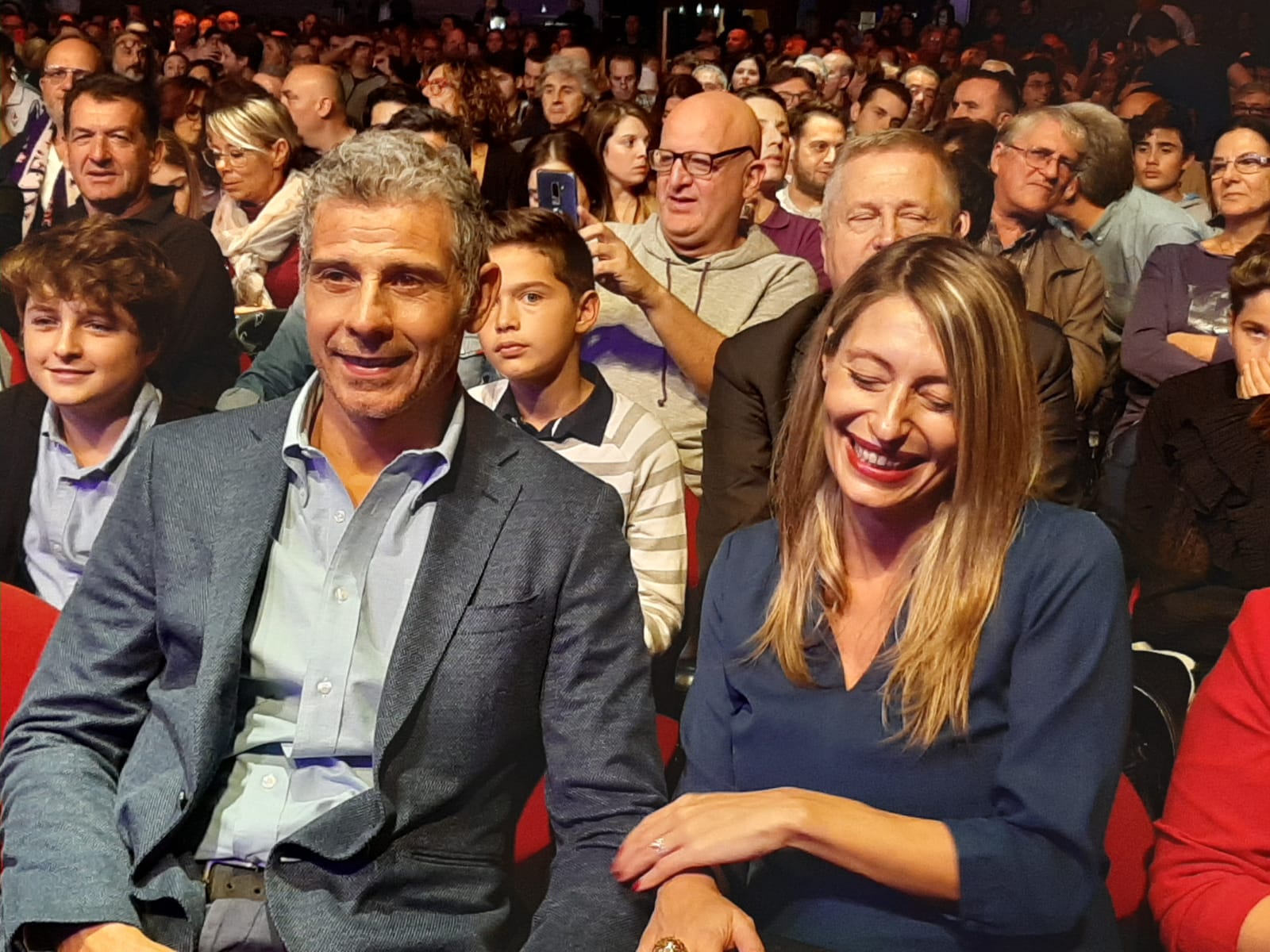 (FOTO): tanti vip per il film di Batistuta: “Vi amo, ora ve lo posso dire”. Le foto
