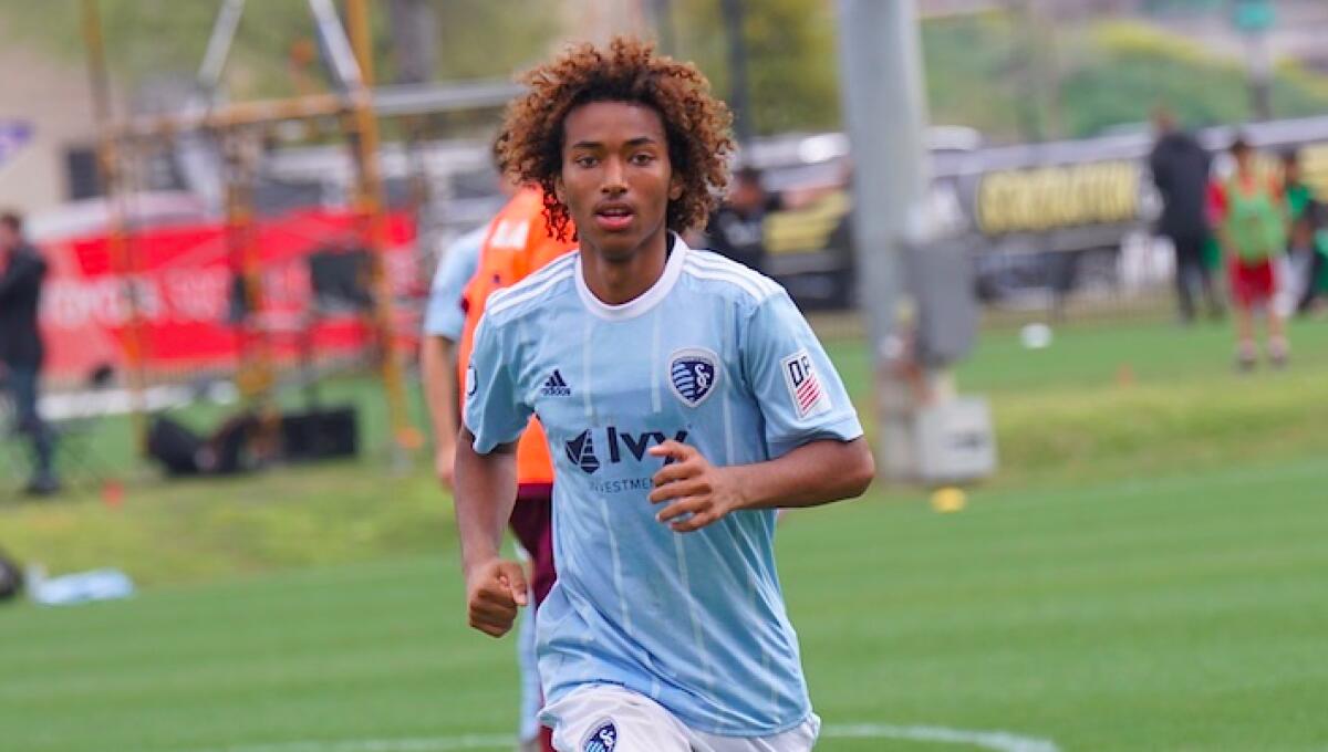 La Fiorentina segue Busio del Kansas. Offerti 4 milioni ma su di lui c'è una folta concorrenza - 