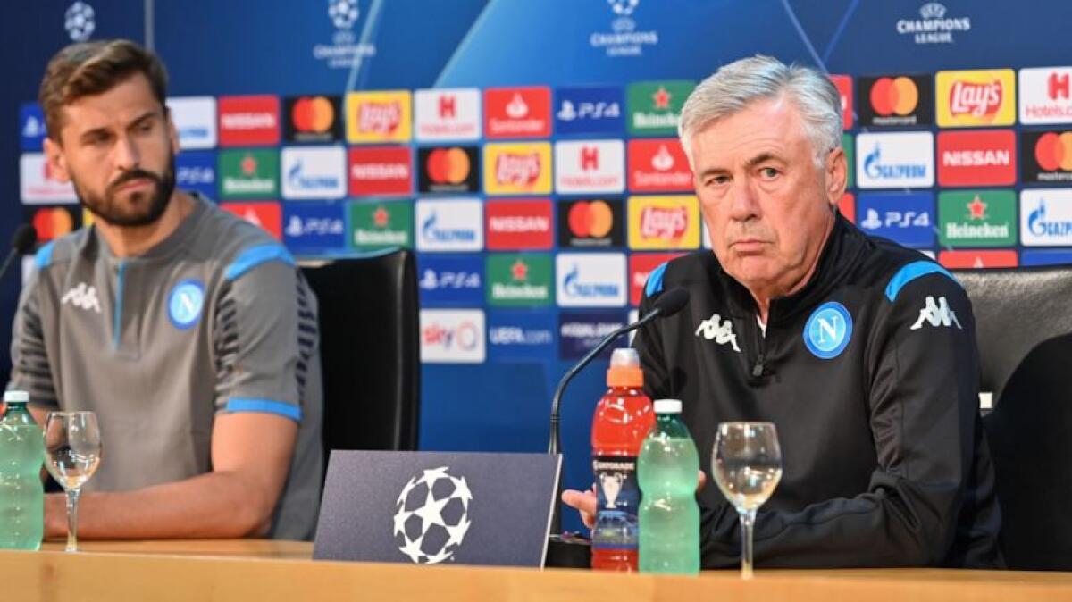 Clamoroso a Napoli, la squadra decide di non tornare in ritiro, Ancelotti diserta intervista post partita - 