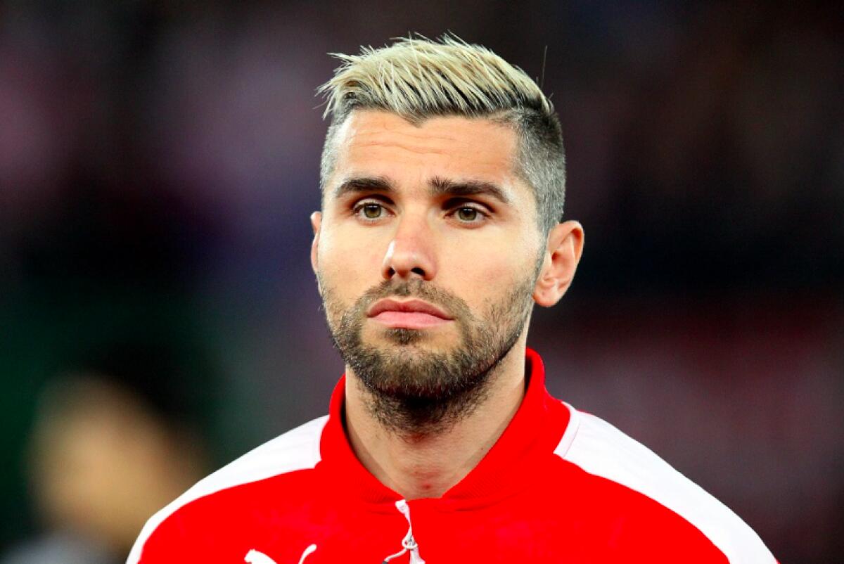 Behrami: "Quando ero alla Fiorentina mi voleva il Cholo all'Atletico Madrid in prestito ma scelsi l'Amburgo" - 