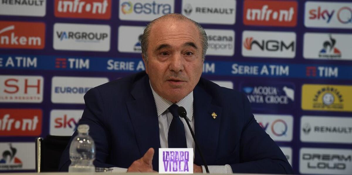 Razzismo, i patron degli altri club di A sposano la linea Commisso: "Escludiamo per sempre gli imbecilli dagli stadi" - Firenze, stadio Franchi, 06/06/2019, presentazione Rocco B. Commisso, foto Fiorenzo Sernacchioli. Copyright Labaroviola.com
