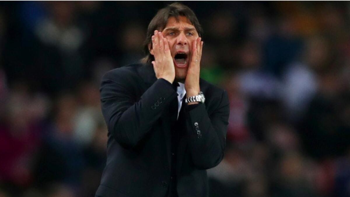 Inviata ad Antonio Conte una busta con un proiettile. L'ipotesi prevalente: "l'azione di un mitomane" - 