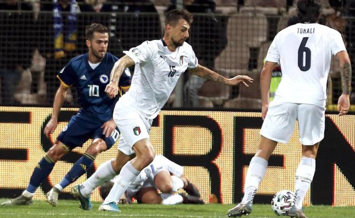 L'Italia schianta la Bosnia (0-3): segnano Acerbi, Insigne e Belotti. Esordio Castro in maglia azzurra - 