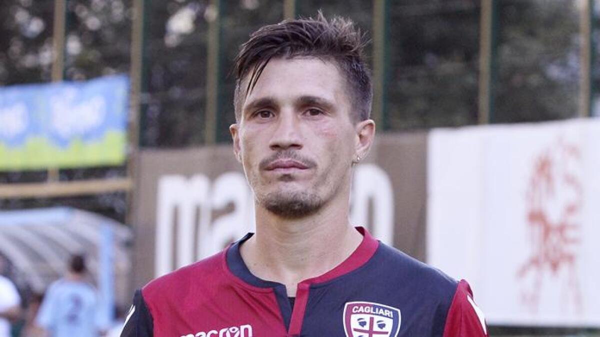 Pisacane su Instagram: "Dedico il goal ad Astori, con la Viola sempre gara speciale" - 