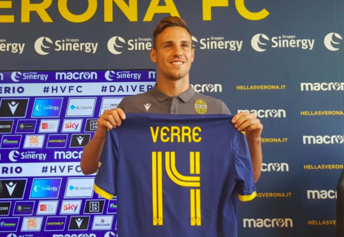 Fiorentina e Samp trattano per Verre ma di mezzo c'è anche il Verona. Benassi può sbloccare l'operazione - 
