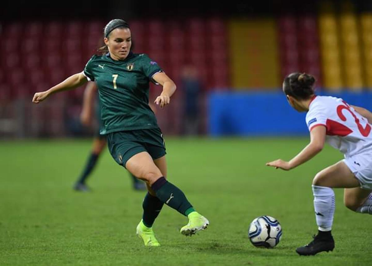 Italia Women's a valanga sulla Georgia, 6-0. A segno il capitano viola Guagni e Linari. Il tabellino - 