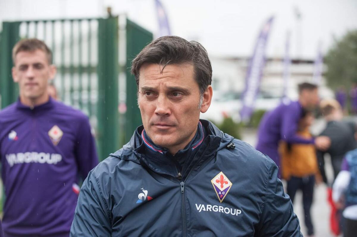 Montella: "Cagliari più forte oggi, difesa lasciata sola, finalmente Vlahovic" - 