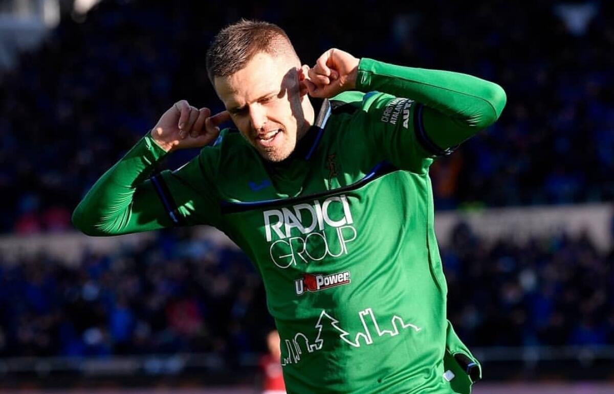 Ilicic show fa doppietta, Muriel entra e segna. Pioli viene umiliato, a Bergamo è 5-0. Figuraccia Milan, il racconto - 