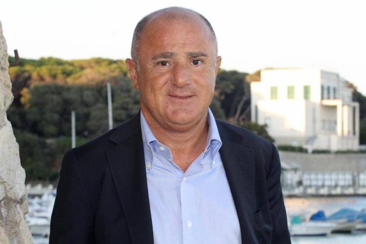 Martorelli: "Commisso farà qualsiasi cosa per trattenere Chiesa. Mi aspetto 3-4 acquisti di rilievo" - 
