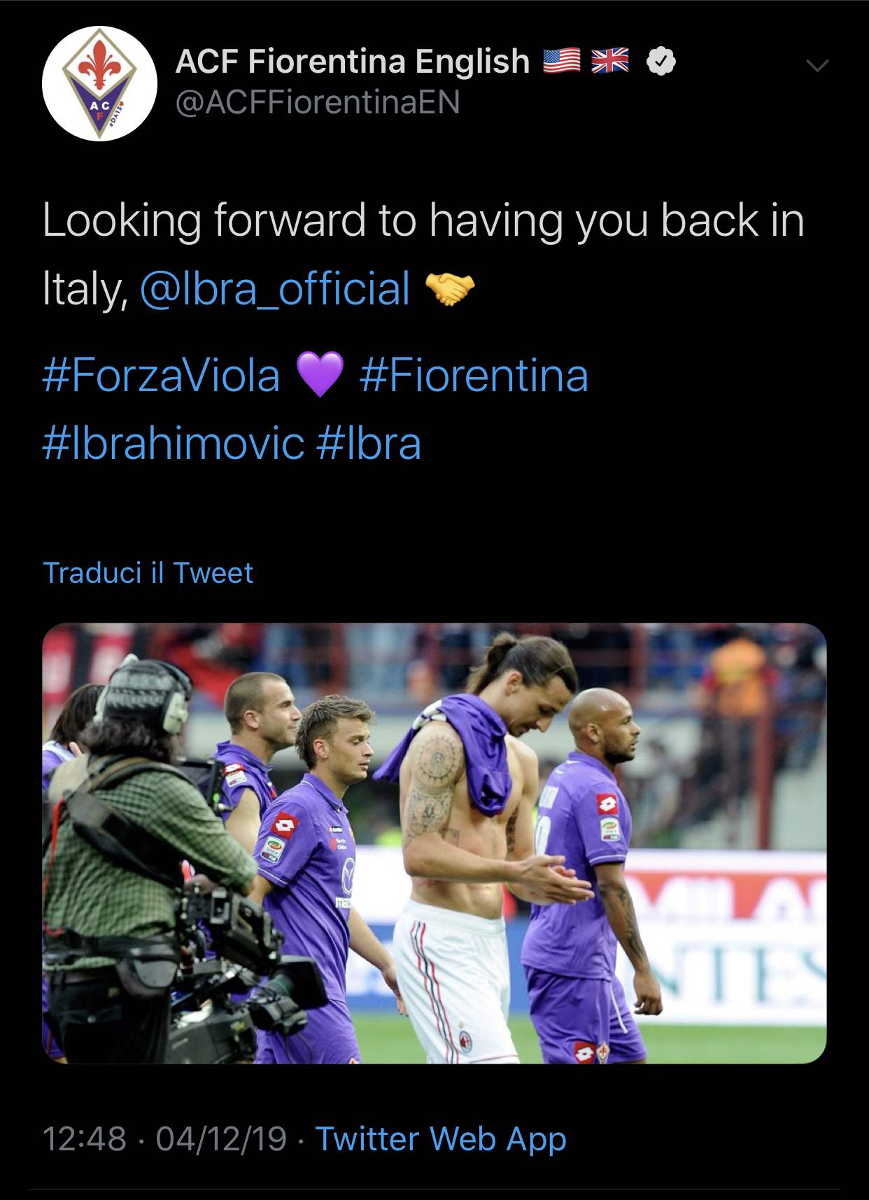 La Fiorentina su Twitter lancia un messaggio di mercato per Ibrahimovic: "Non vediamo l'ora di riaverti in Italia"