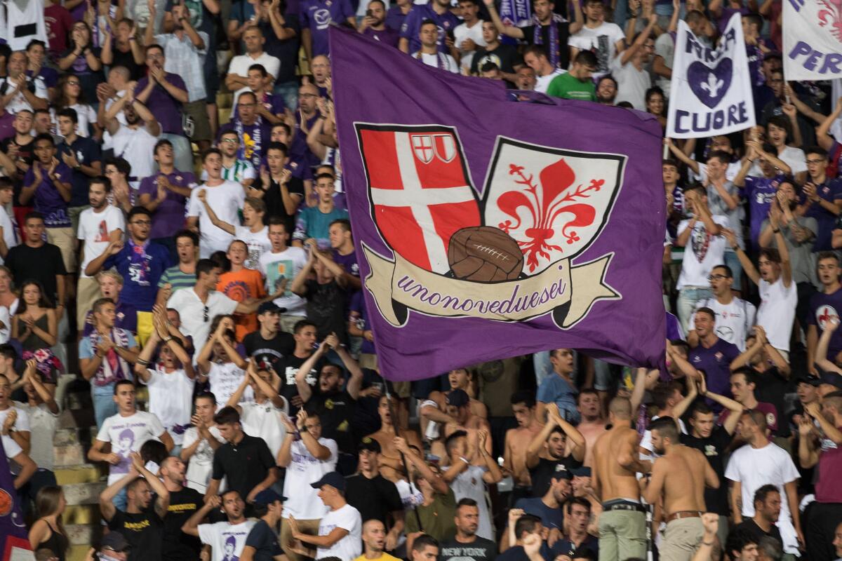 A Napoli i tifosi viola cantano contro Gasperini, ma i tifosi azzurri fischiano e invitano ad avere rispetto - Firenze, stadio Artemio Franchi, 27.08.2017, Fiorentina-Sampdoria, Foto Fiorenzo Sernacchioli. Copyright Labaroviola.com Curva Fiesole
