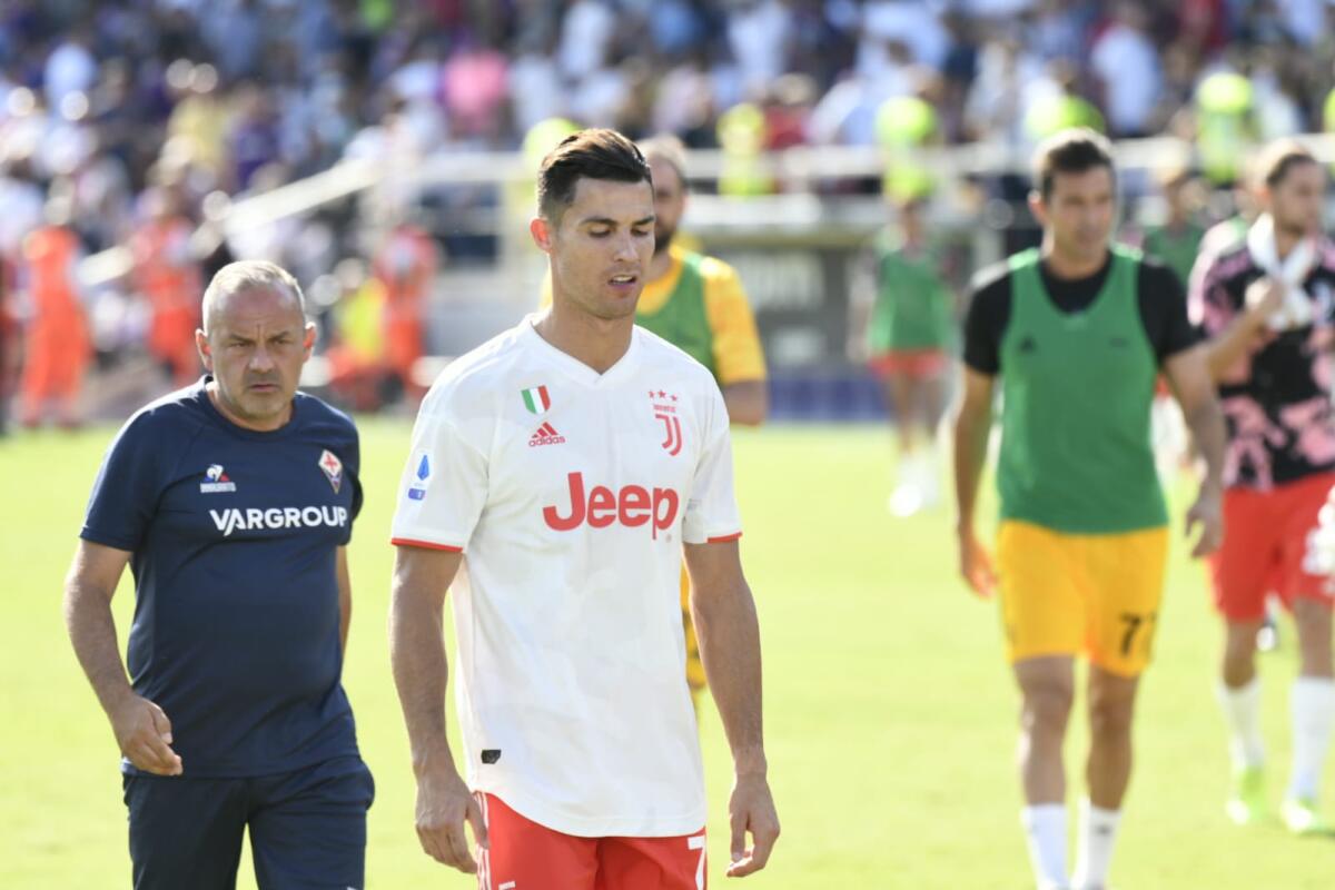 Cristiano Ronaldo già ammonito manda a quel paese l'arbitro ma non viene espulso - Firenze, stadio A.Franchi, 14.09.2019, Fiorentina-Juventus, foto Fiorenzo Sernacchioli. Copyright Labaroviola.com, Ronaldo