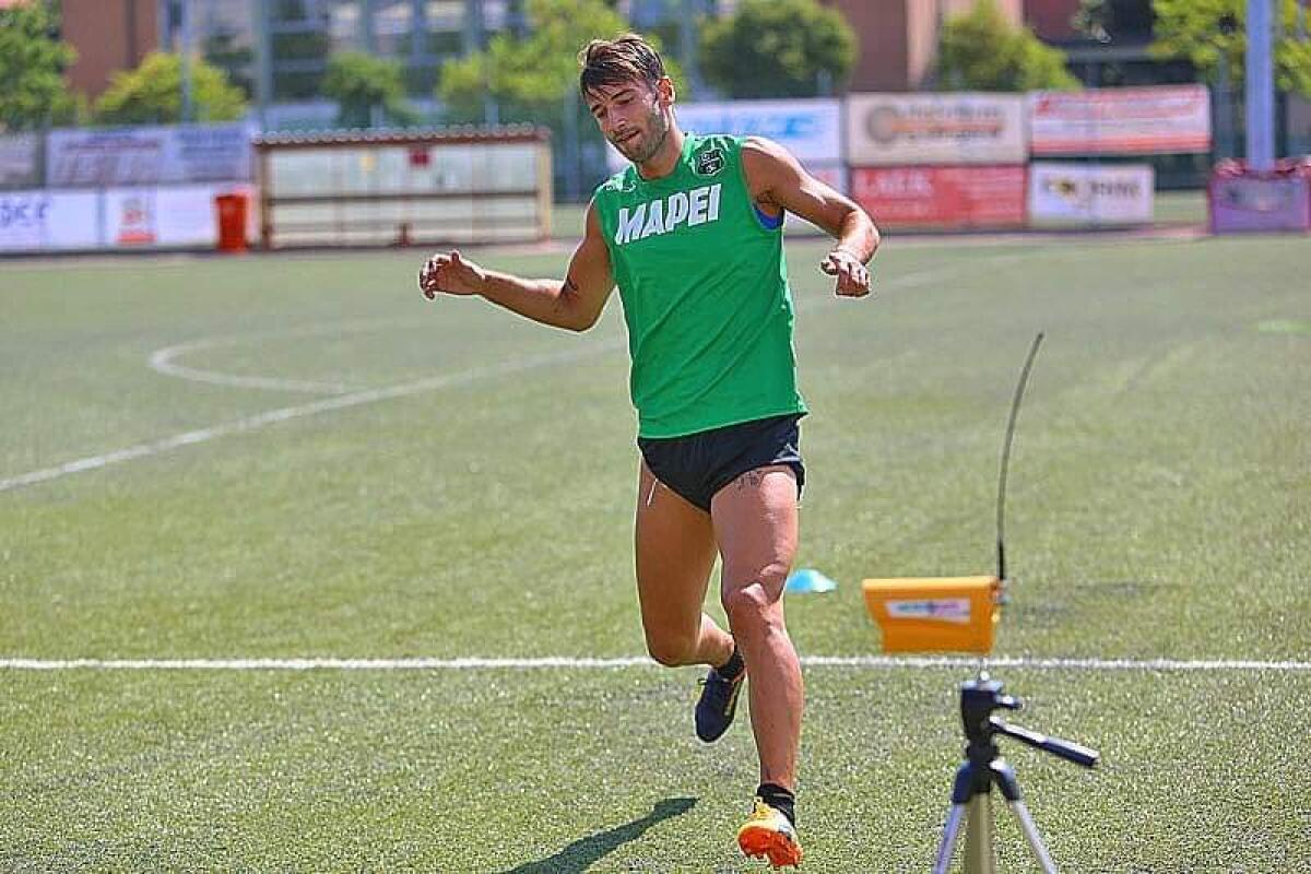 TMW, G. Ferrari del Sassuolo è l'alternativa a Juan Jesus. Anche il Milan sul giocatore - 