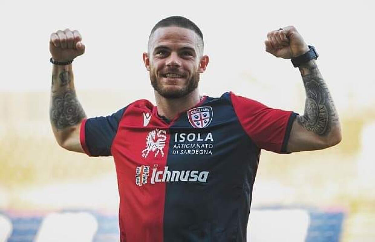 I viola studiano Nandez. Il centrocampista può lasciare il Cagliari. Il motivo - 