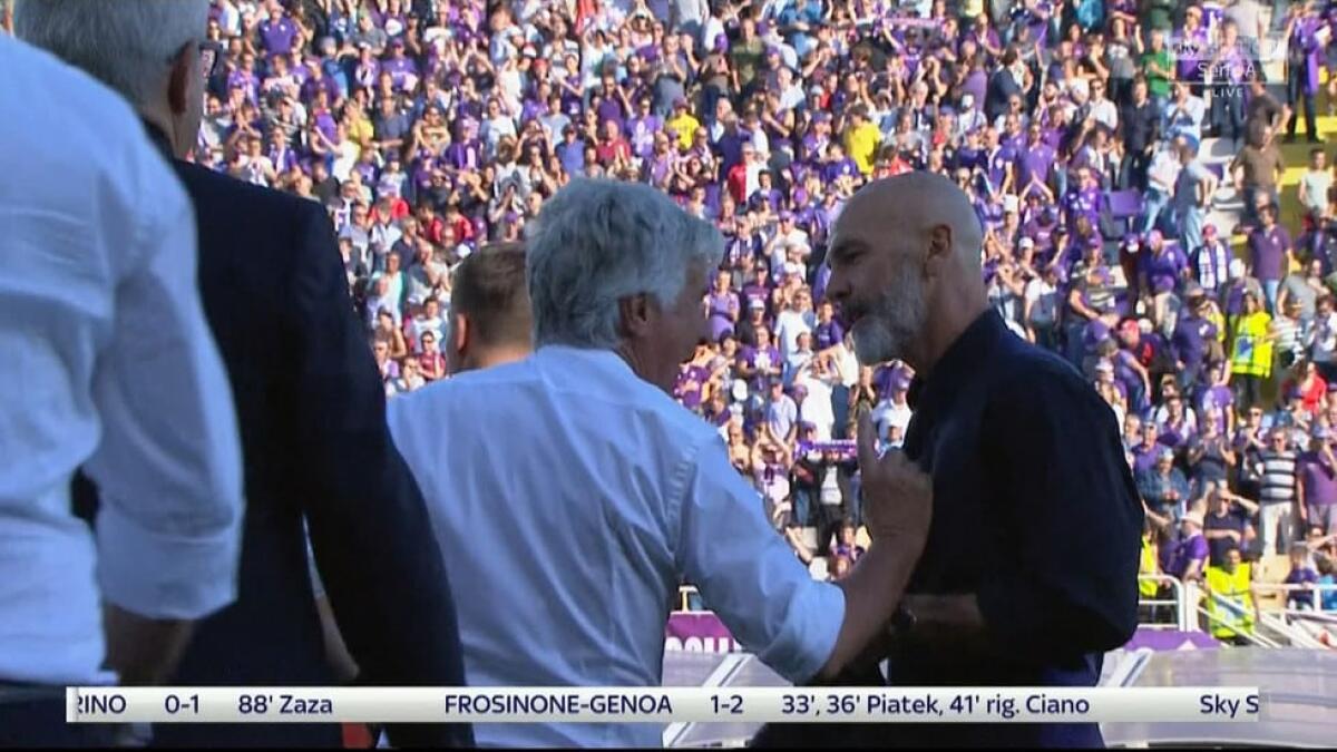 Tifosi della Fiorentina maleducati? Ecco quando Gasperini spinse Pioli dopo la sconfitta a Firenze. VIDEO - 