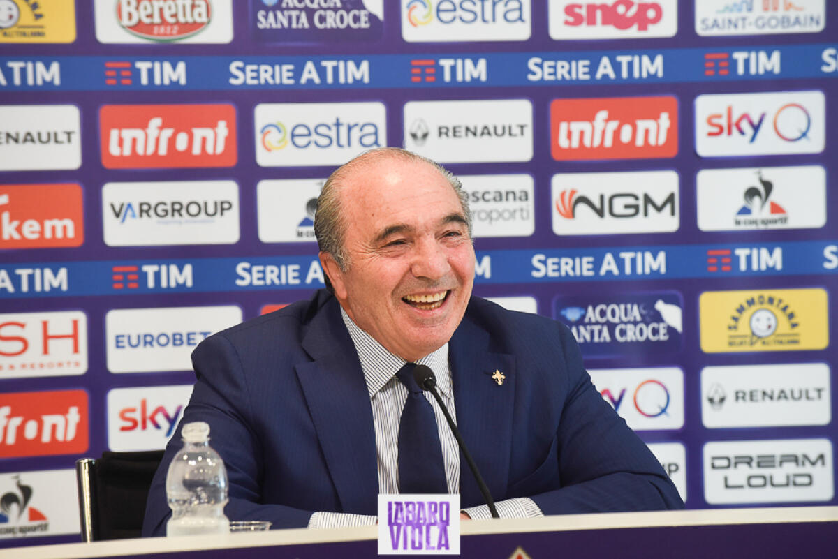 Commisso: "Voglio fare lo stadio a Firenze ma il Comune deve aiutarci. Franchi una porcheria. Voglio investire ma sono deluso" - Firenze, stadio Franchi, 06/06/2019, presentazione Rocco B. Commisso, foto Fiorenzo Sernacchioli. Copyright Labaroviola.com