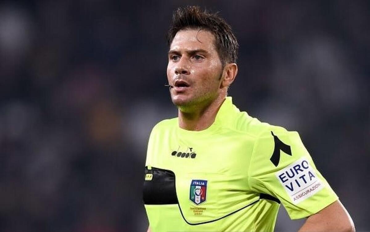 Napoli-Fiorentina sarà diretta dall'emergente Pasqua. Al Var ci sarà Fabbri - 