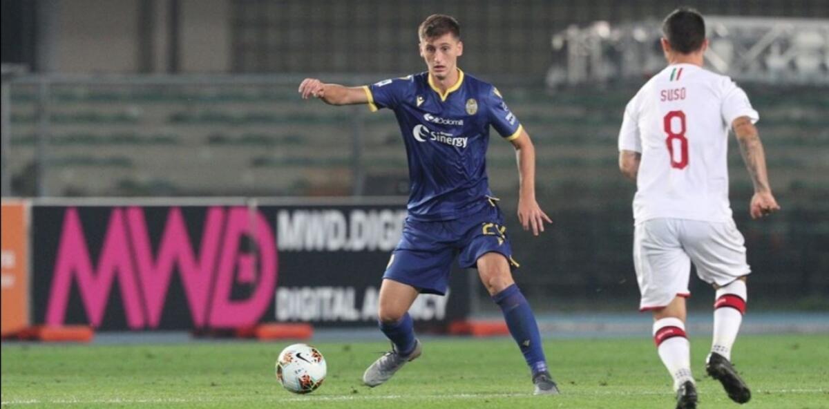Sky, degli osservatori della Fiorentina sono andati a Verona a visionare il difensore Kumbulla - 
