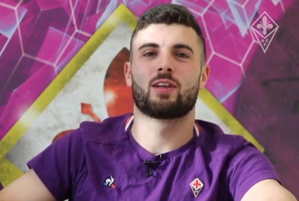 VIDEO, Cutrone canta "Patrick Cutrone, he loves Lampredotto, he loves bistecca" e poi continua... - 