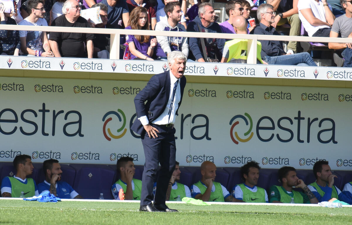 Dietro la panchina di Gasperini sarà predisposto un cordone di sicurezza dalle forze dell'ordine - Stadio Artemio Franchi, 16.10.2016, Fiorentina-Atalanta, Foto Firoenzo Sernacchioli, copyright Labaroviola.com