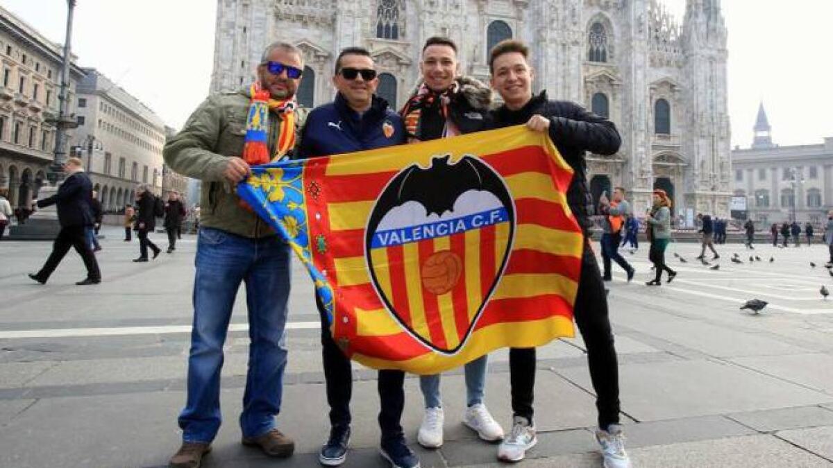 Coronavirus, quattro tifosi del Valencia hanno accusato i sintomi dopo la trasferta di Milano - 