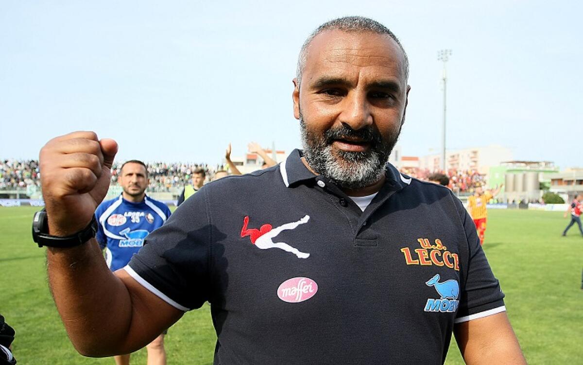 Gazzetta, la Fiorentina ha già lanciato segnali a Fabio Liverani. Risultati e bel gioco, a Lecce godono - Foto LaPresse - Donato Fasano
06 05 2018  Monopoli stadio Veneziani - Italia
Sport Calcio
Monopoli Lecce  06 05  2018 Serie C
nella foto : liverani