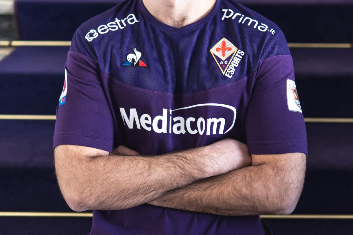La Fiorentina entra nel mondo eSport prendendo due fenomeni, uno per PES, l'altro su FIFA. I dettagli - 