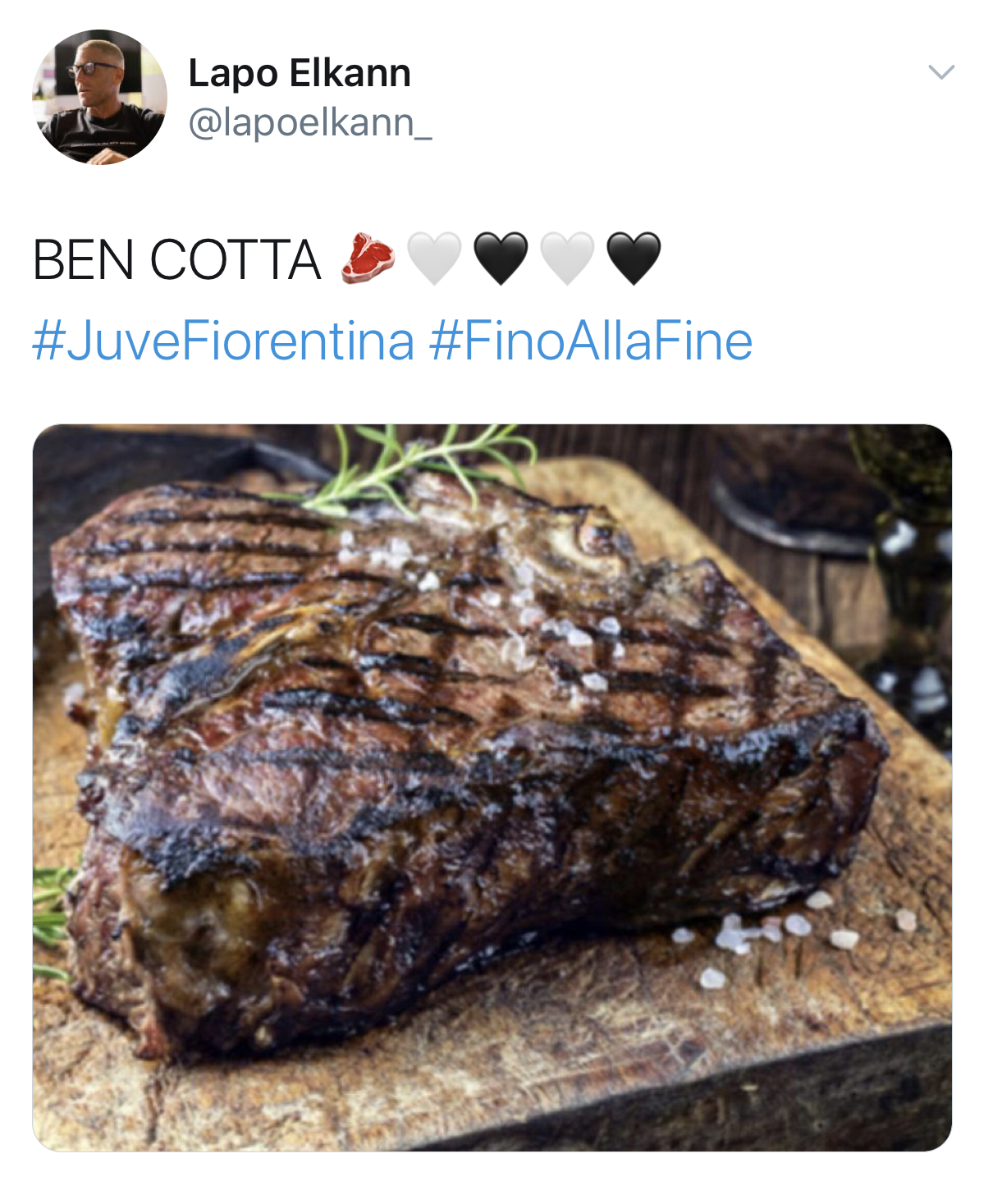 Si aggiunge anche Elkann alle provocazioni e pubblica una foto di una bistecca "ben cotta"