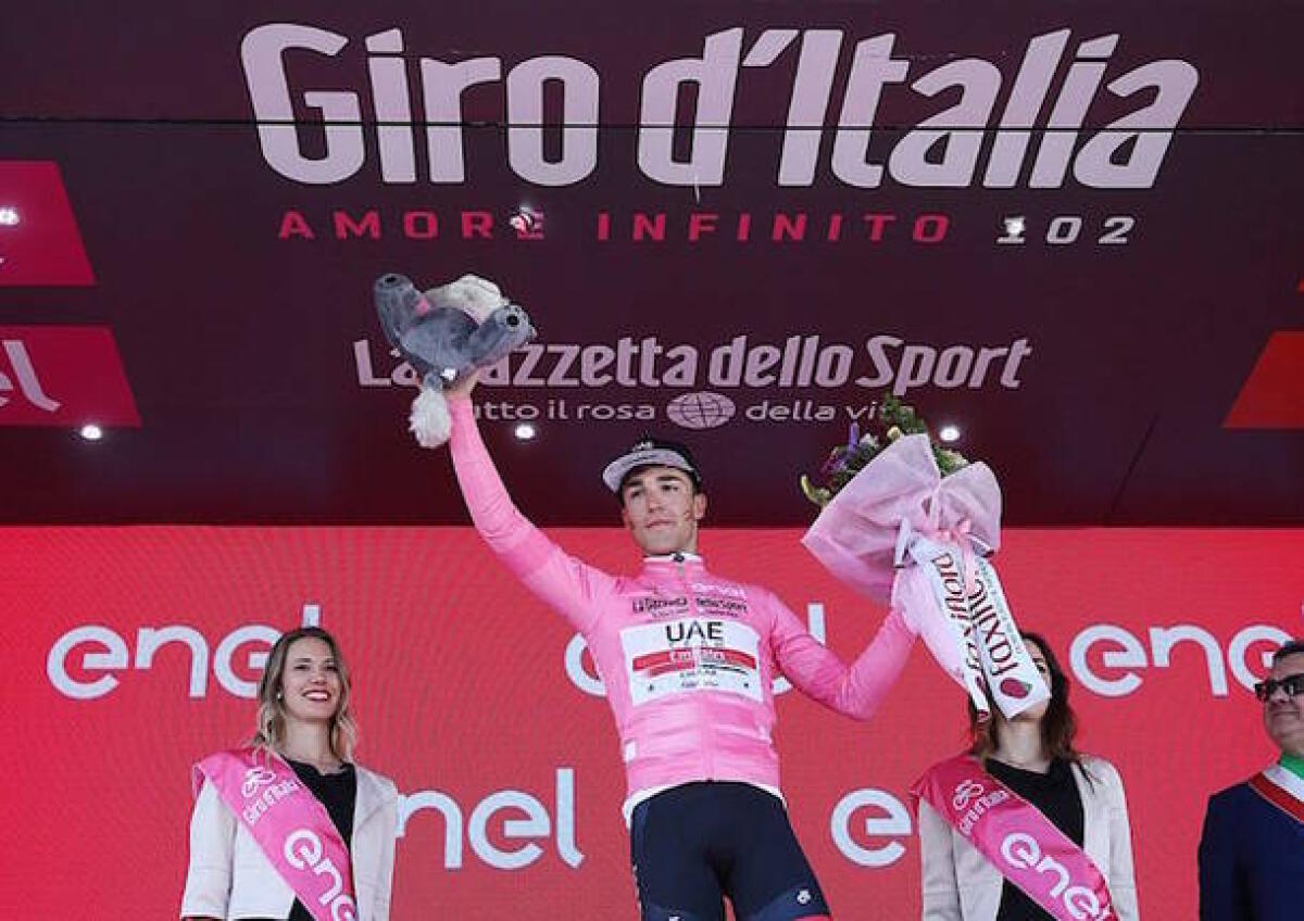Coronavirus, stop anche al Giro d'Italia. RCS: "Governo ungherese proibisce prima tappa" - 