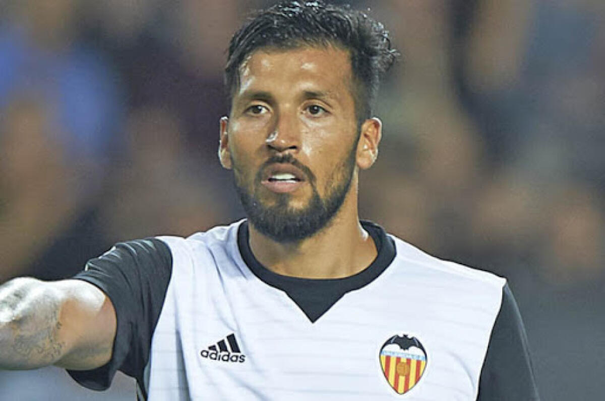 Dalla Spagna: Garay del Valencia è il primo calciatore della Liga positivo al Coronavirus - 