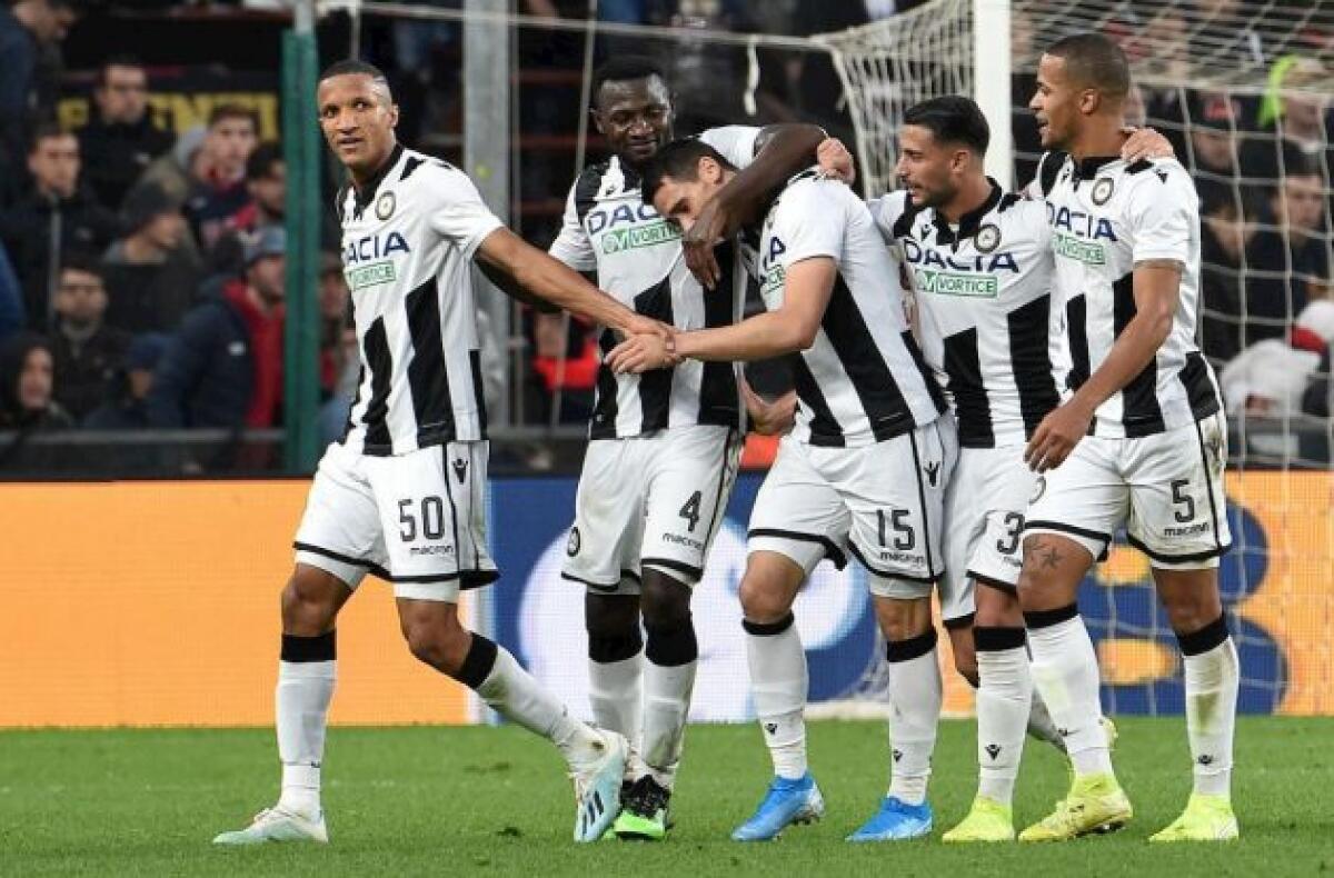 Dopo la positività di Vlahovic, l'Udinese si mette in autoisolamento. Il comunicato del club - 