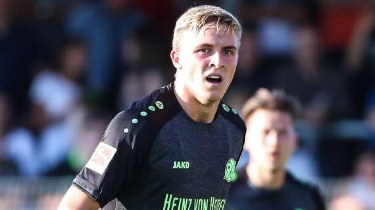 Timo Hubers dell'Hannover ha il Coronavirus: è il primo caso in Bundesliga - 