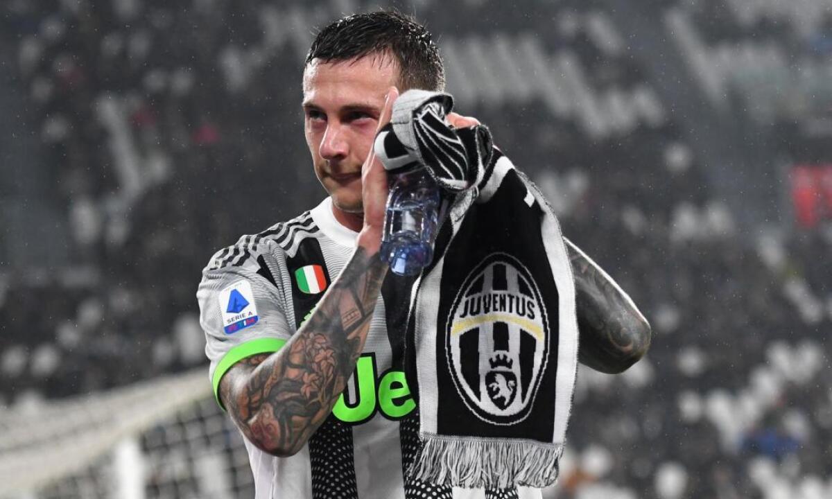 Bernardeschi lancia raccolta fondi per combattere il COVID-19: “Devo fare la mia parte, ho l’animo in confusione” - 