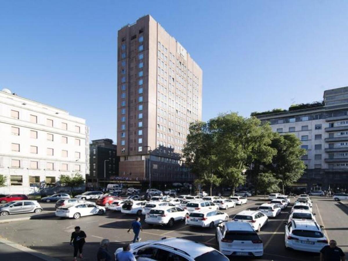 Dalla trattativa di Corvino per Milenkovic-Vlahovic al Coronavirus: la nuova vita dell'Hotel Michelangelo - 
