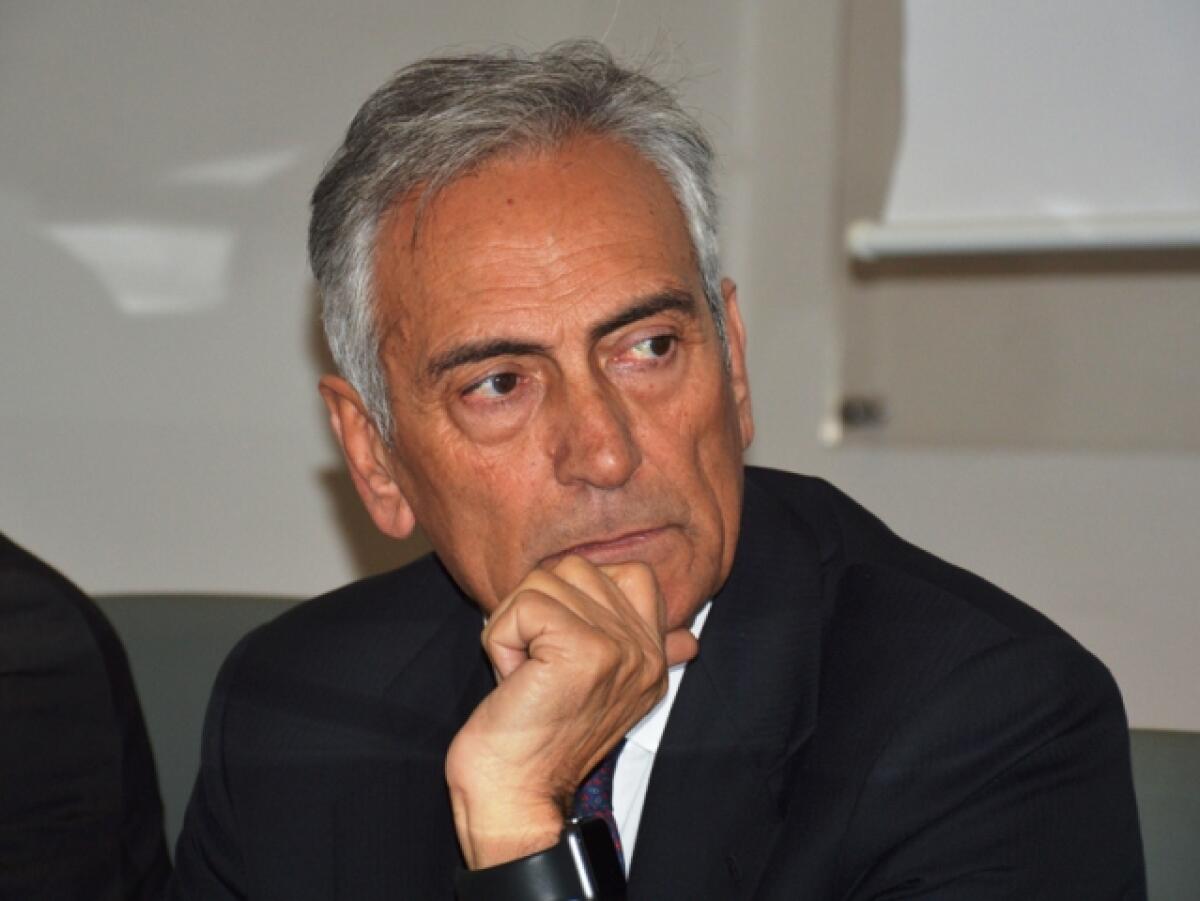 Gravina a Radio 1: "Chi chiede lo stop non vuole bene nè al calcio nè agli italiani. A fine maggio si può tornare a giocare"" - 